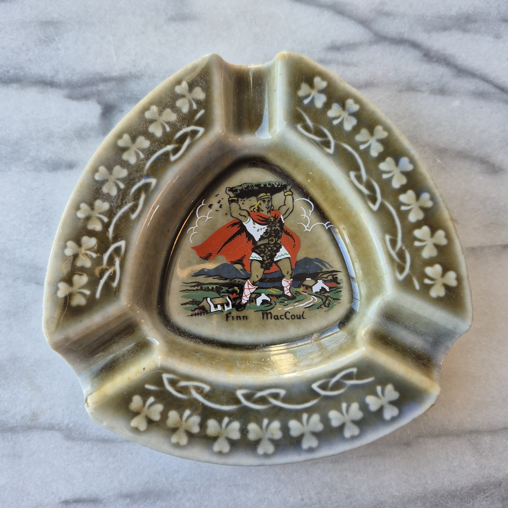 Set Of Vintage Finn MacCool Trinket Jewelry Dish Ashtray with Celtic Design